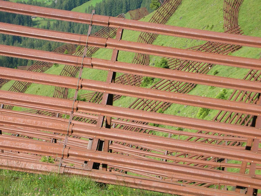 Lawinenverbauungen am Männlichen